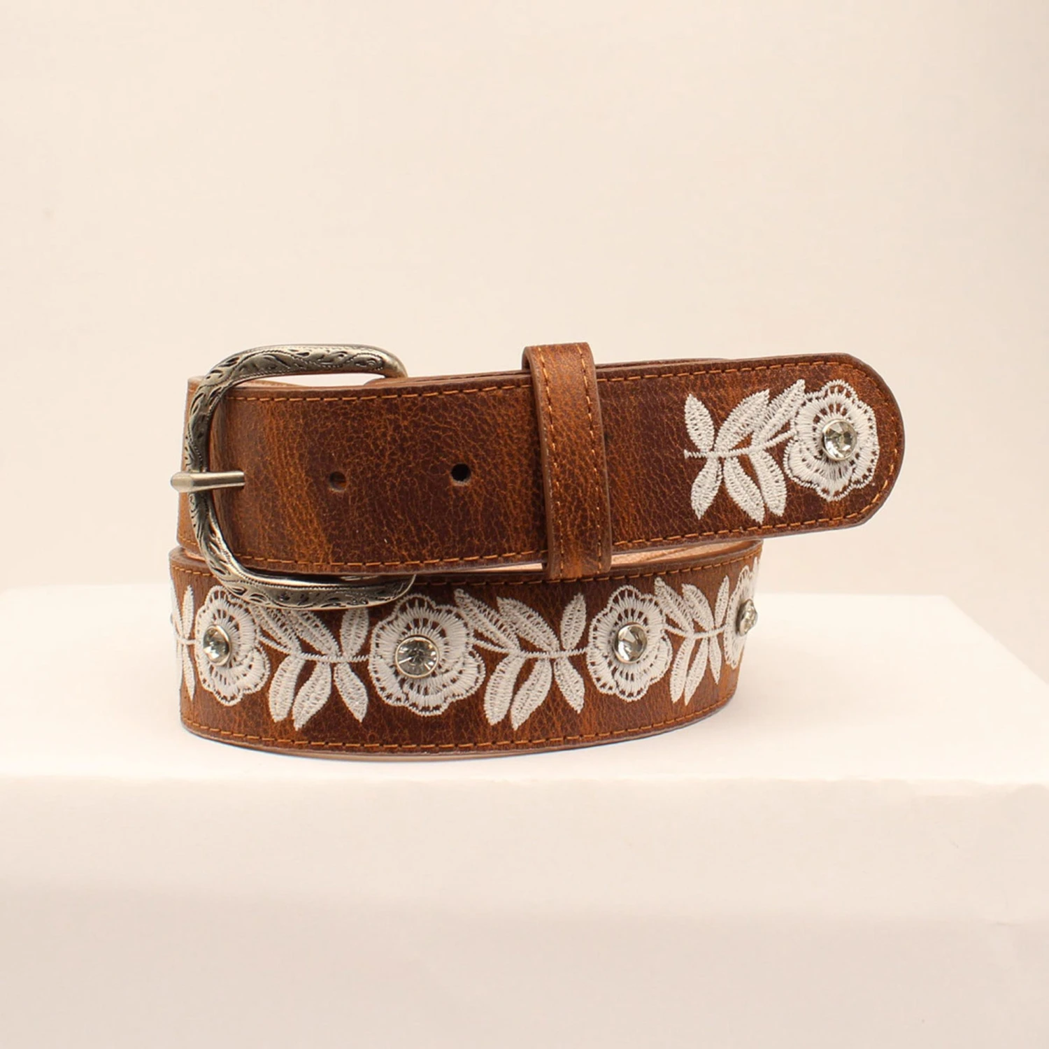 Tan And White Embroidered Flower Belt 1 Tan And White Embroidered Flower Belt