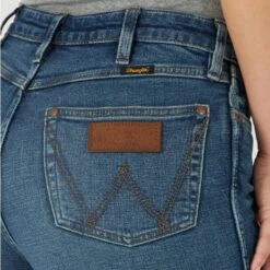 Wrangler Women's High Rise Hadley Trouser -Columbia Clothing Shop Screenshot2023 05 26100127